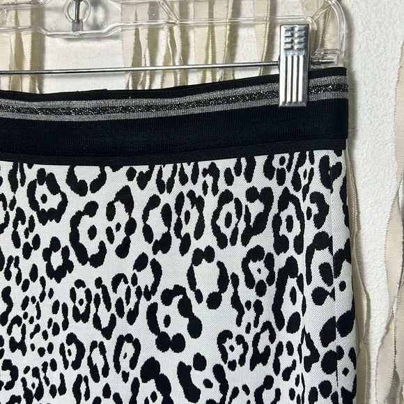 Le Superbe NWT Leopard King Liza Skirt Size M - Picture 5 of 10